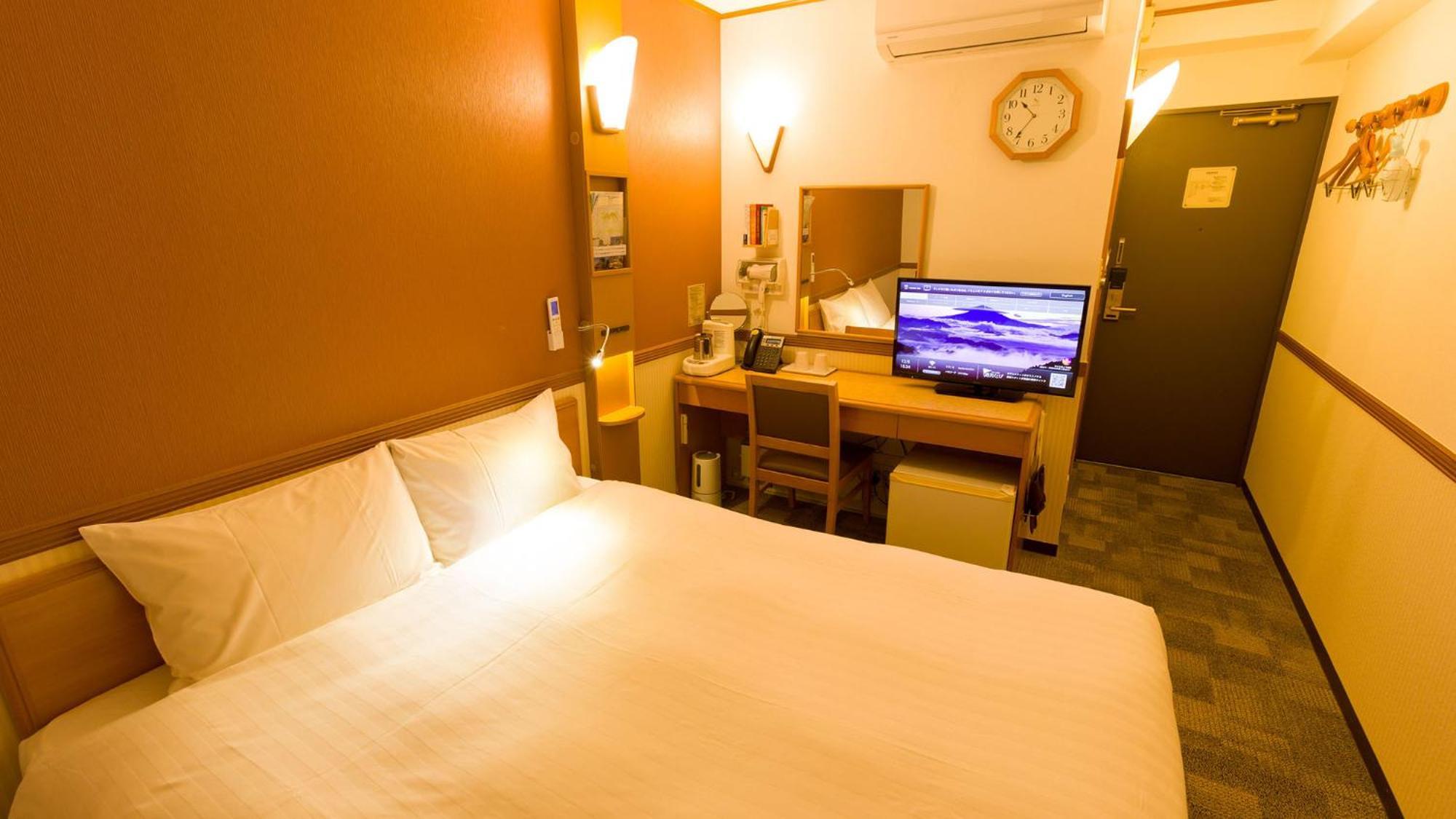 Toyoko Inn Yokohama Sakuragicho Room photo