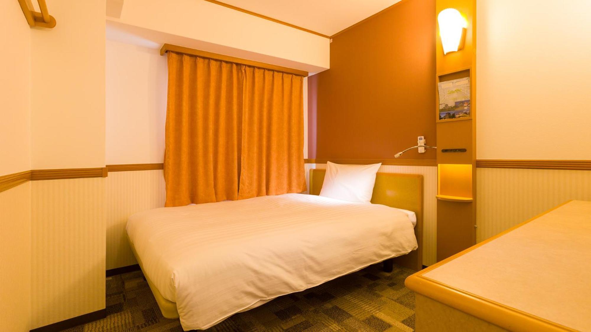 Toyoko Inn Yokohama Sakuragicho Room photo